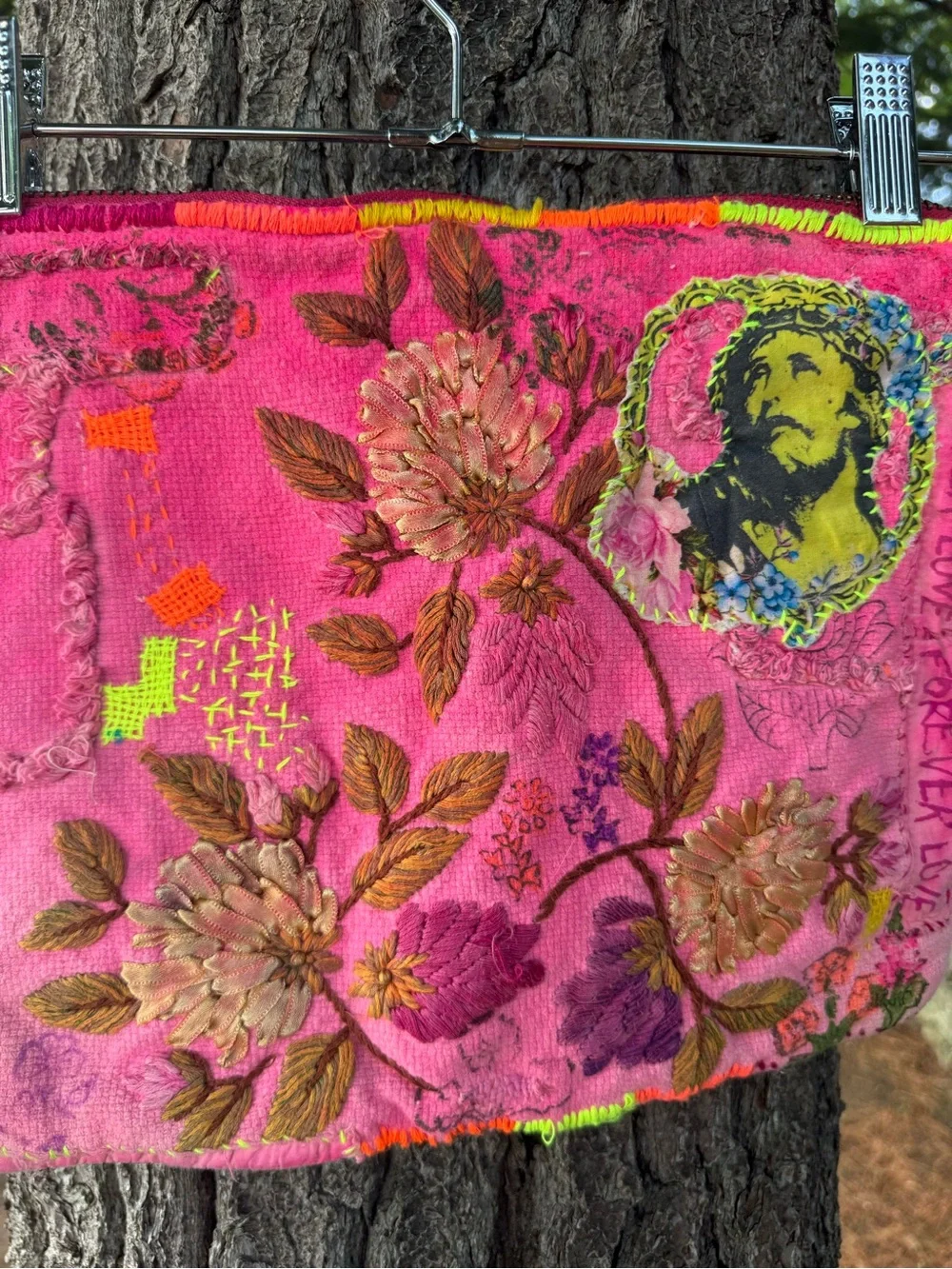 Magnolia Pearl Jesus Chrysanthemum Pouch NWT